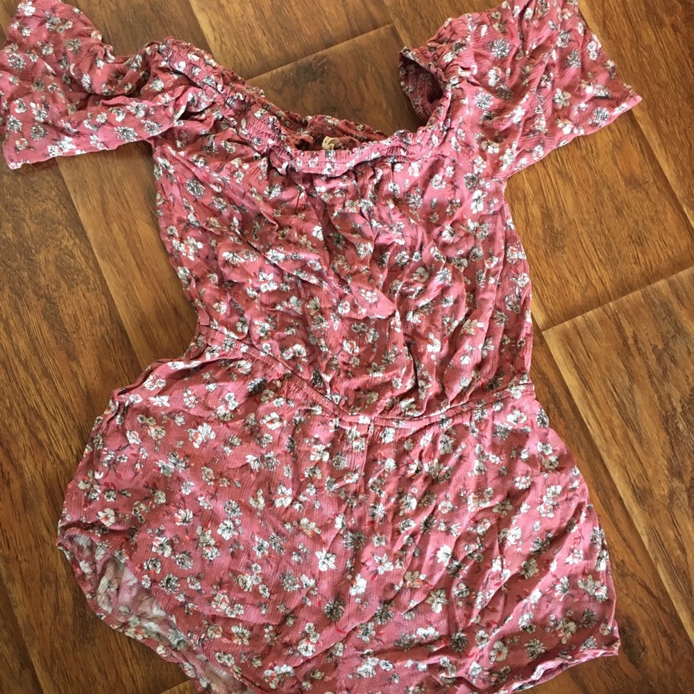Aeropostal romper
